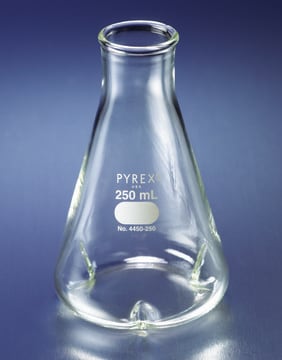 Pyrex&#174; baffled Erlenmeyer flask capacity 500&#160;mL