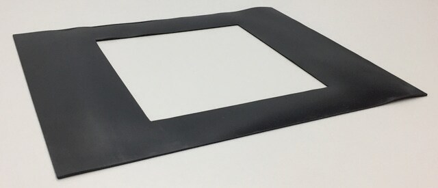 Accuris&#8482; SmartDoc&#8482; UV blocking mat For blocking UV light