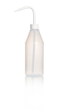 Azlon&nbsp;Narrow Neck Sloped Shouldered Wash Bottles with jet-tip aperture low-density polyethylene bottle, capacity 500&#160;mL