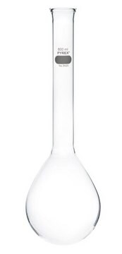 Pyrex&#174; Kjeldahl, round-bottom, long neck flask capacity 800&#160;mL