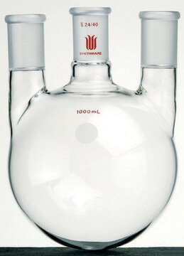 Synthware&#8482; three neck round bottom flask with vertical side necks 500 mL, center joint: ST/NS 24/40, side joint: ST/NS 24/40