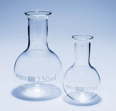 Pyrex&#174; Boiling flask, flat bottom, narrow neck 4000&#160;mL